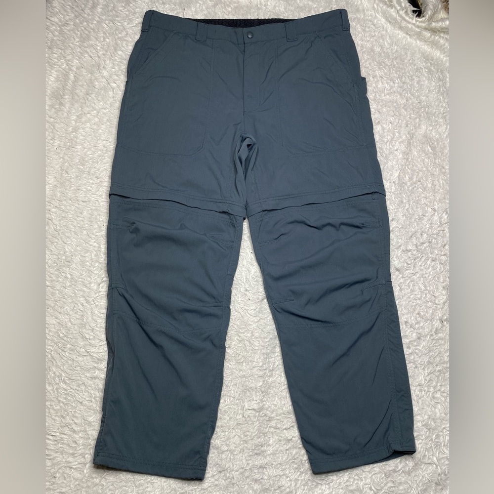 L.L Bean hiking pants size L
